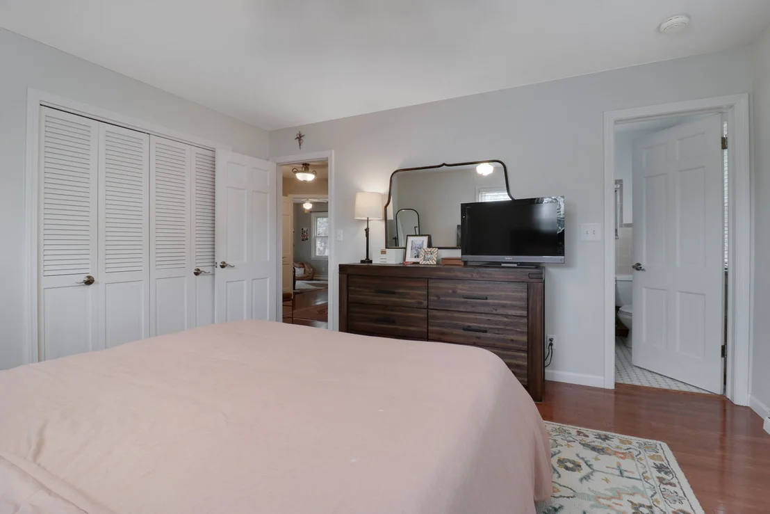 Photo of 206 Fleetwood Drive