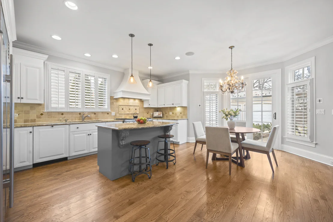 Photo of 33 Washington Circle