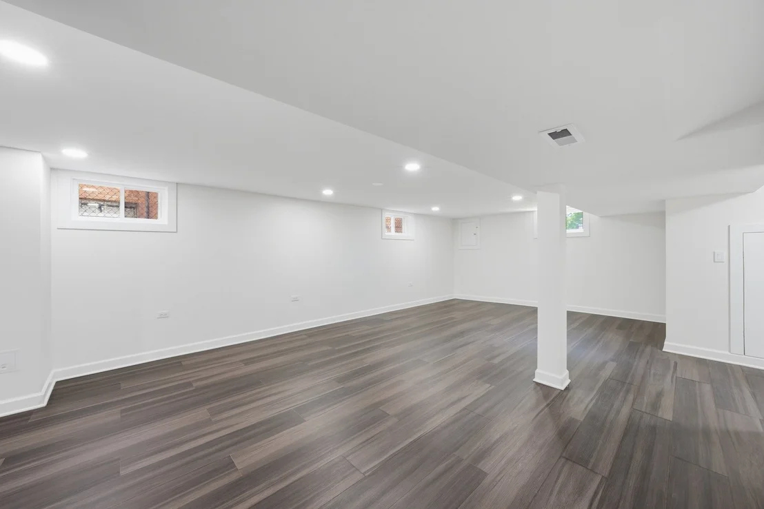 Photo of 415 W 95th Place