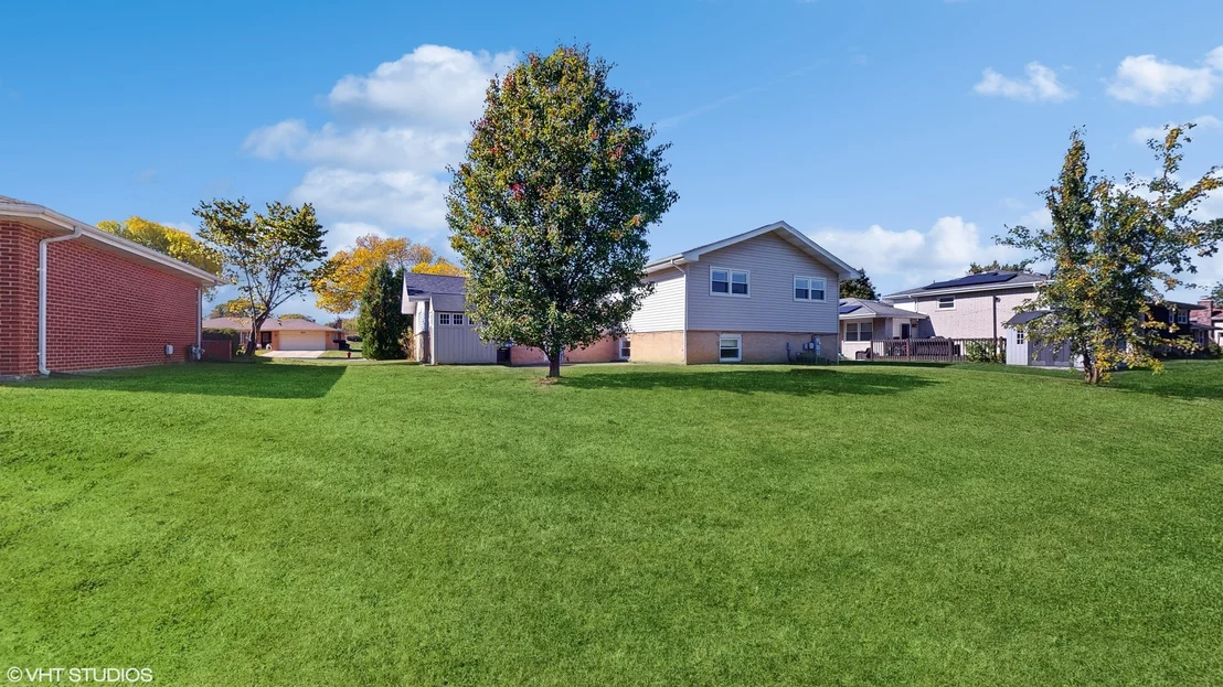 Photo of 7125 Summit Road