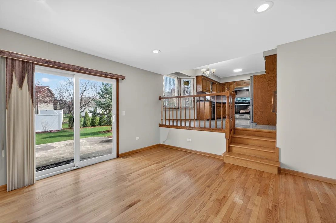 Photo of 1281 Scarlet Drive