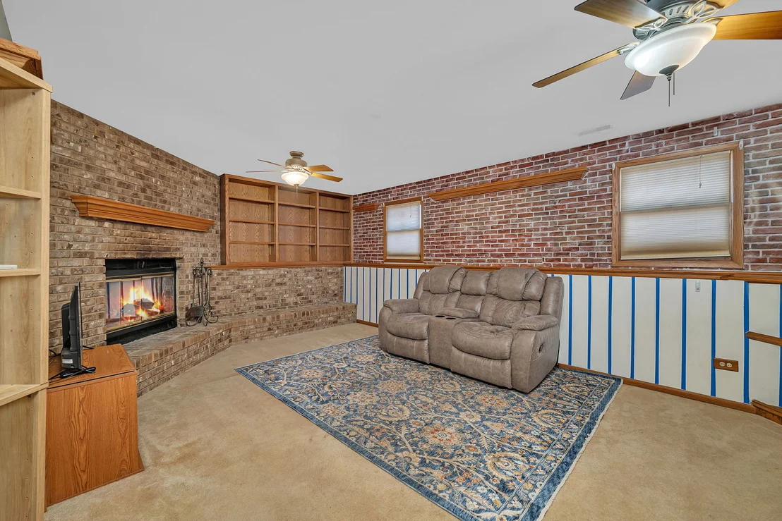 Photo of 801 Phyllis Drive