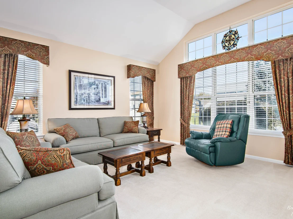 Photo of 847 Beech Drive