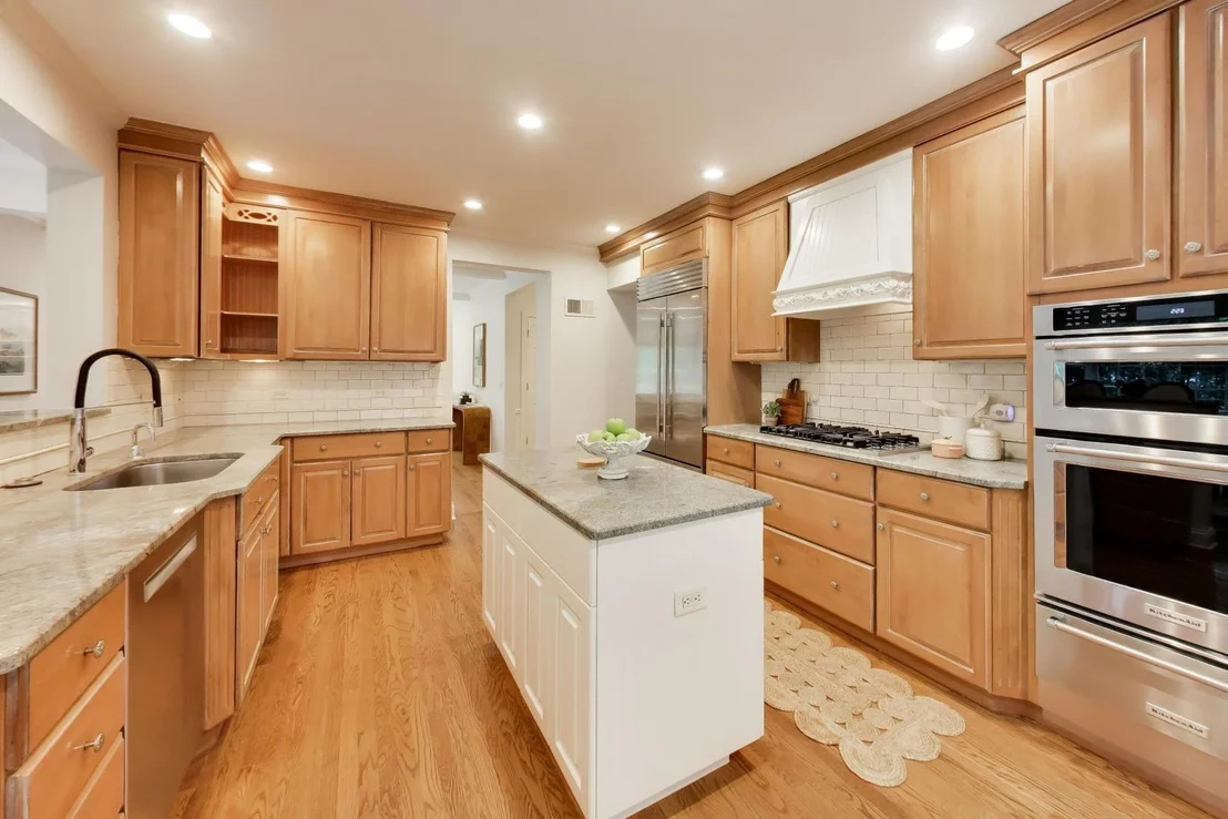Photo of 917 Romona Road