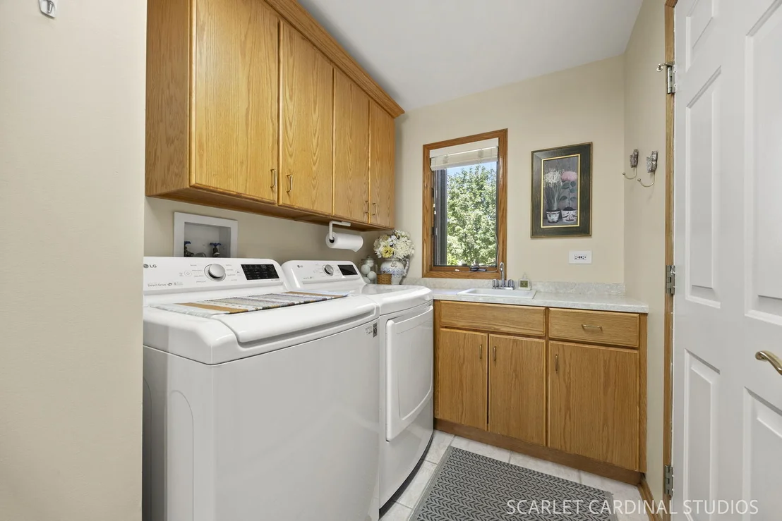 Photo of 972 PEMBRIDGE Place