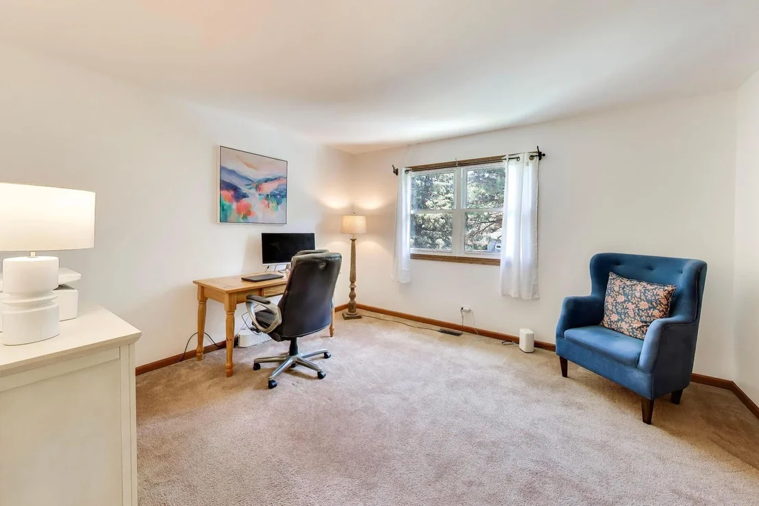 Photo of 207 Mainsail Drive