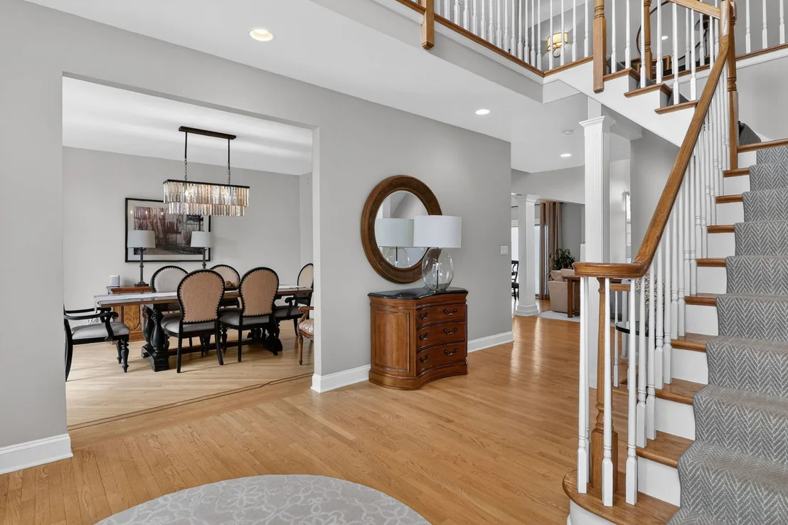 Photo of 1376 Chapman Drive