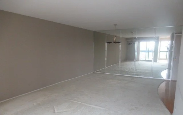 Photo of Unit 607 at 701 Forum Square