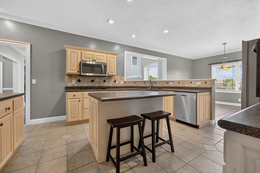 Photo of 41 Pebblebrook Court