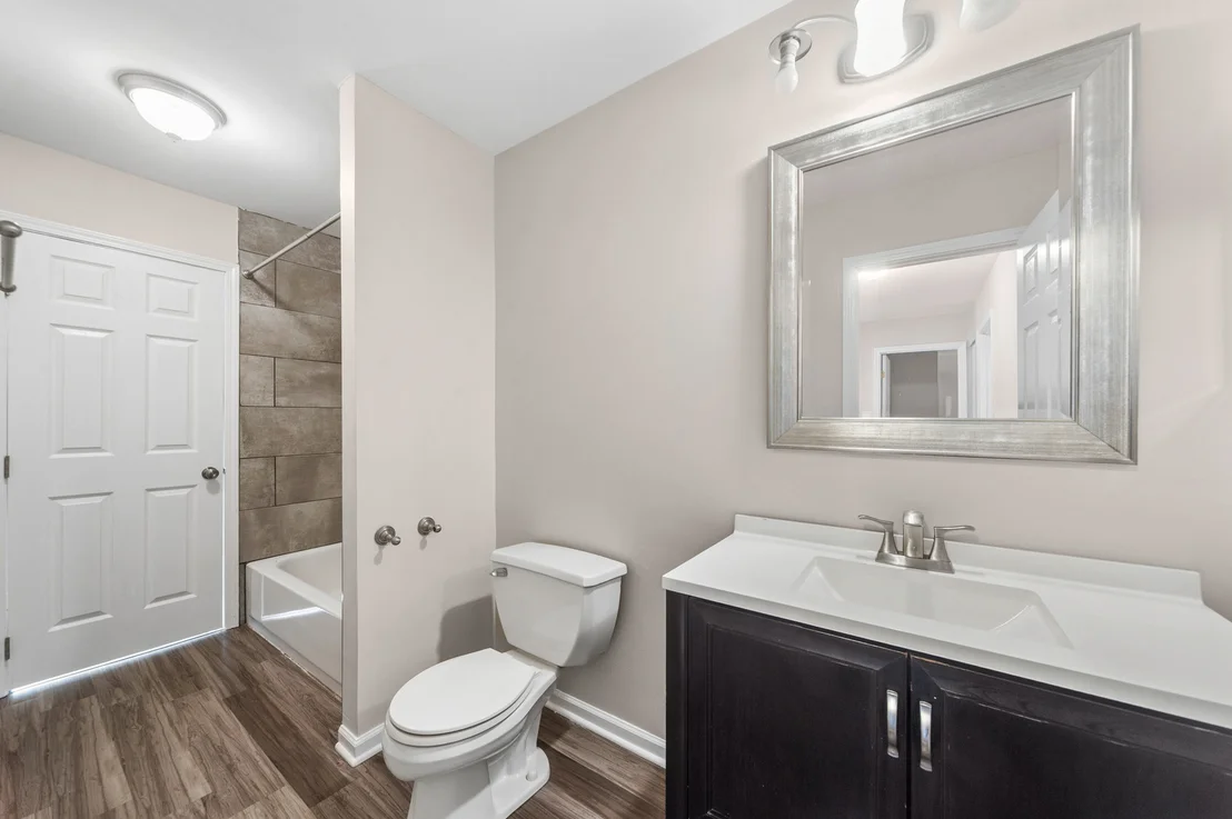 Photo of 465 Ridgefield Drive