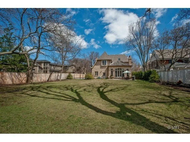 Photo of 174 Sheridan Road