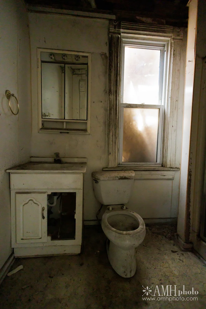 Photo of 241 W Hickory Street