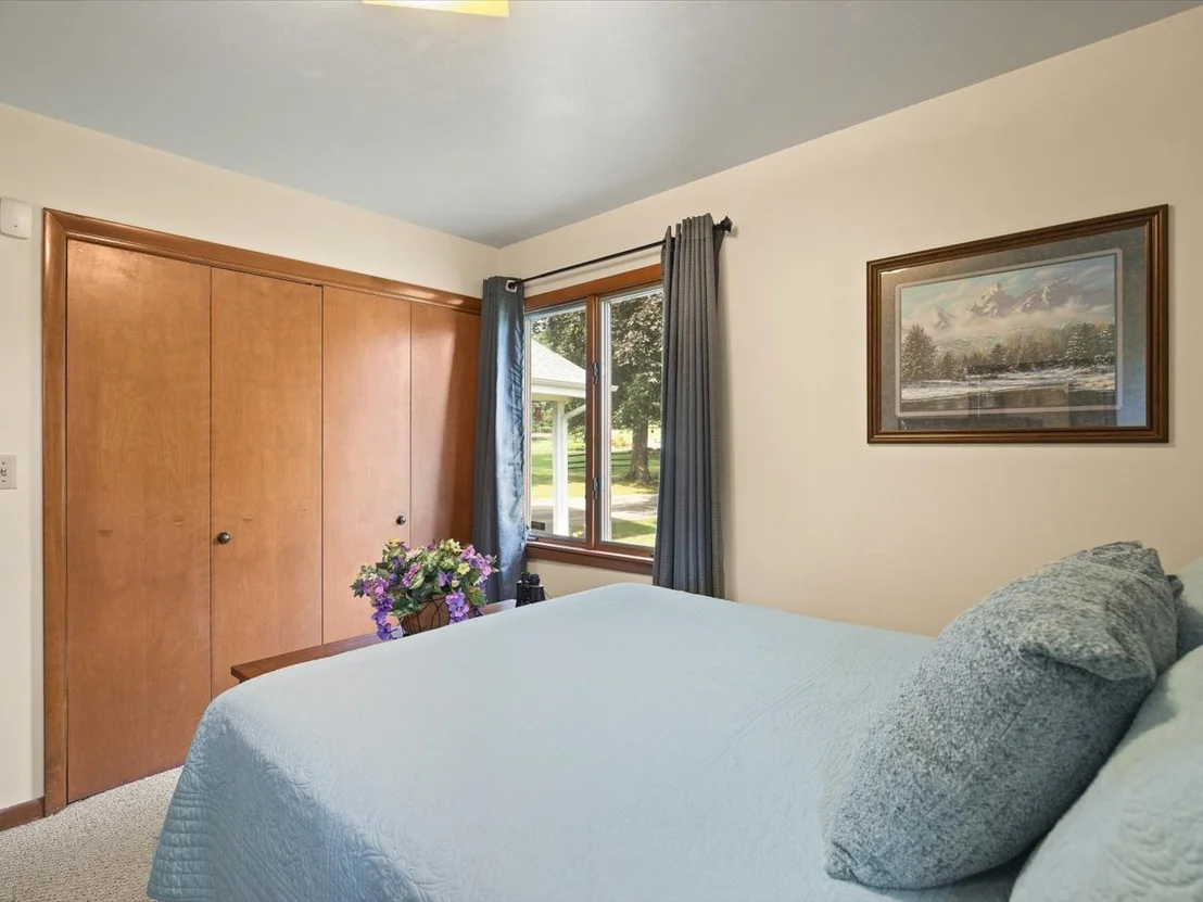 Photo of 650 Coolidge Place