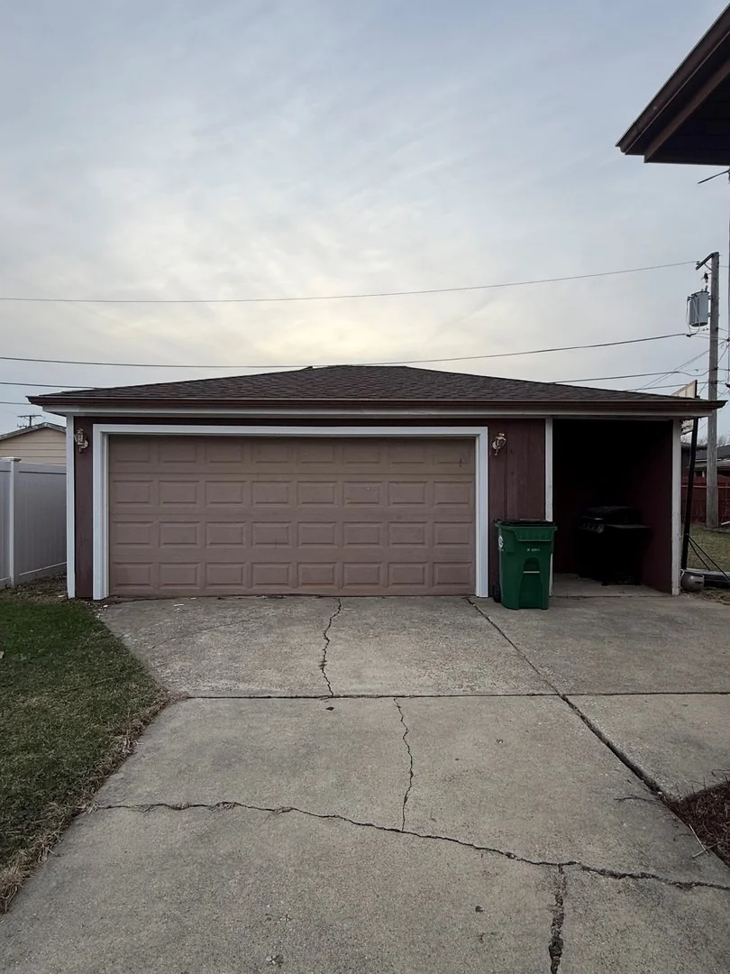 Photo of 7842 Sholer Avenue