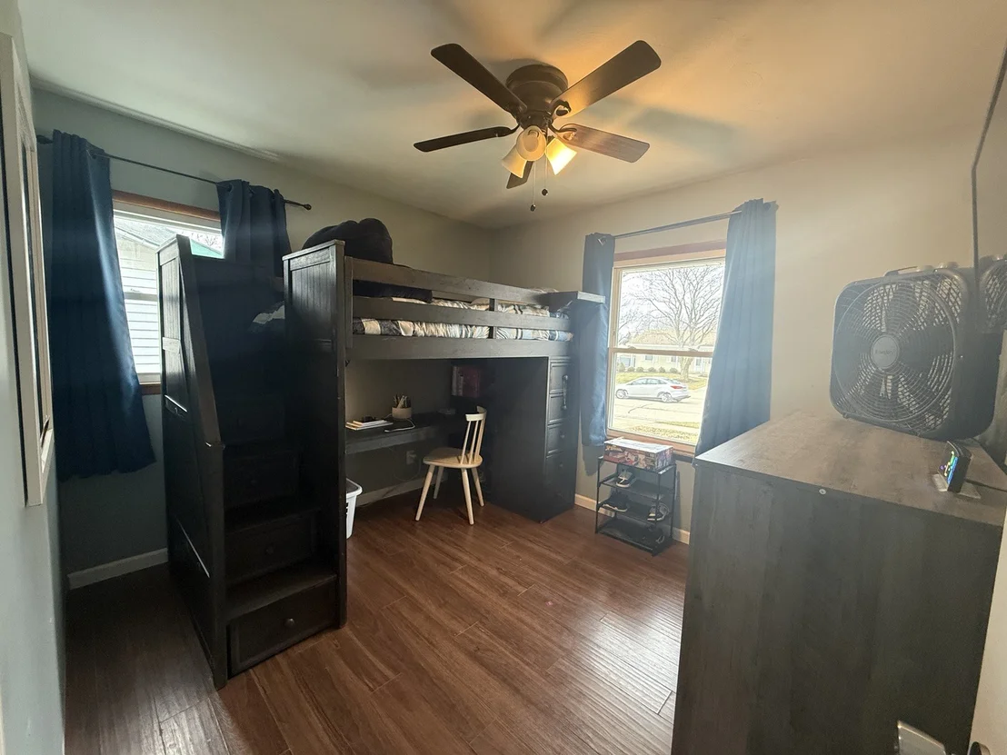 Photo of 2120 Highland Drive