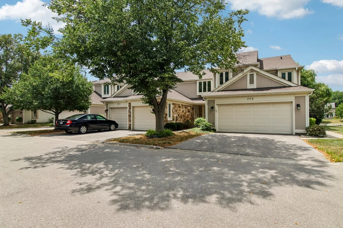 Photo of 373 GOSHAWK Lane