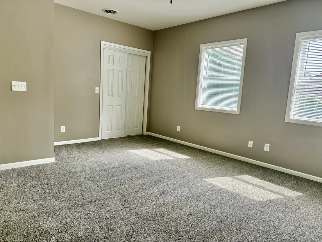 Photo of 437 10th Place