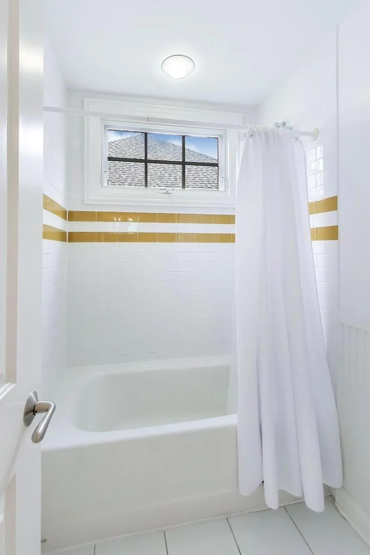 Photo of 2214 Ash Lane