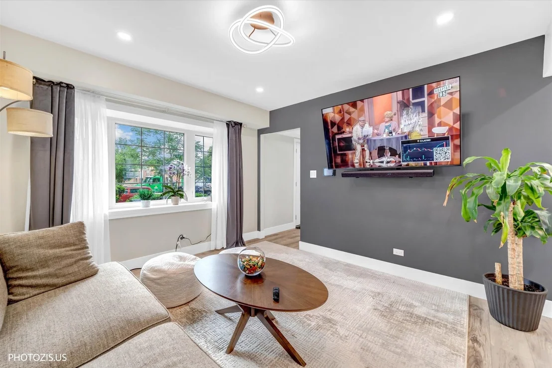 Photo of 1111 Plum Grove Circle