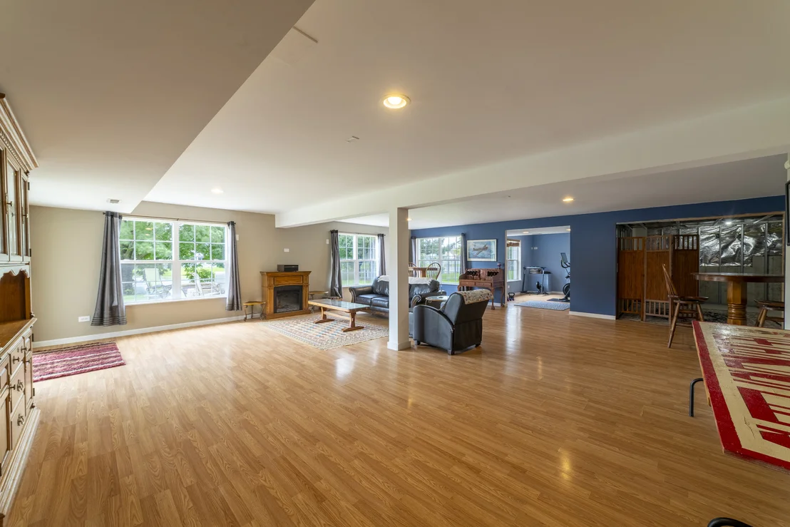 Photo of 16453 LAKESIDE Drive