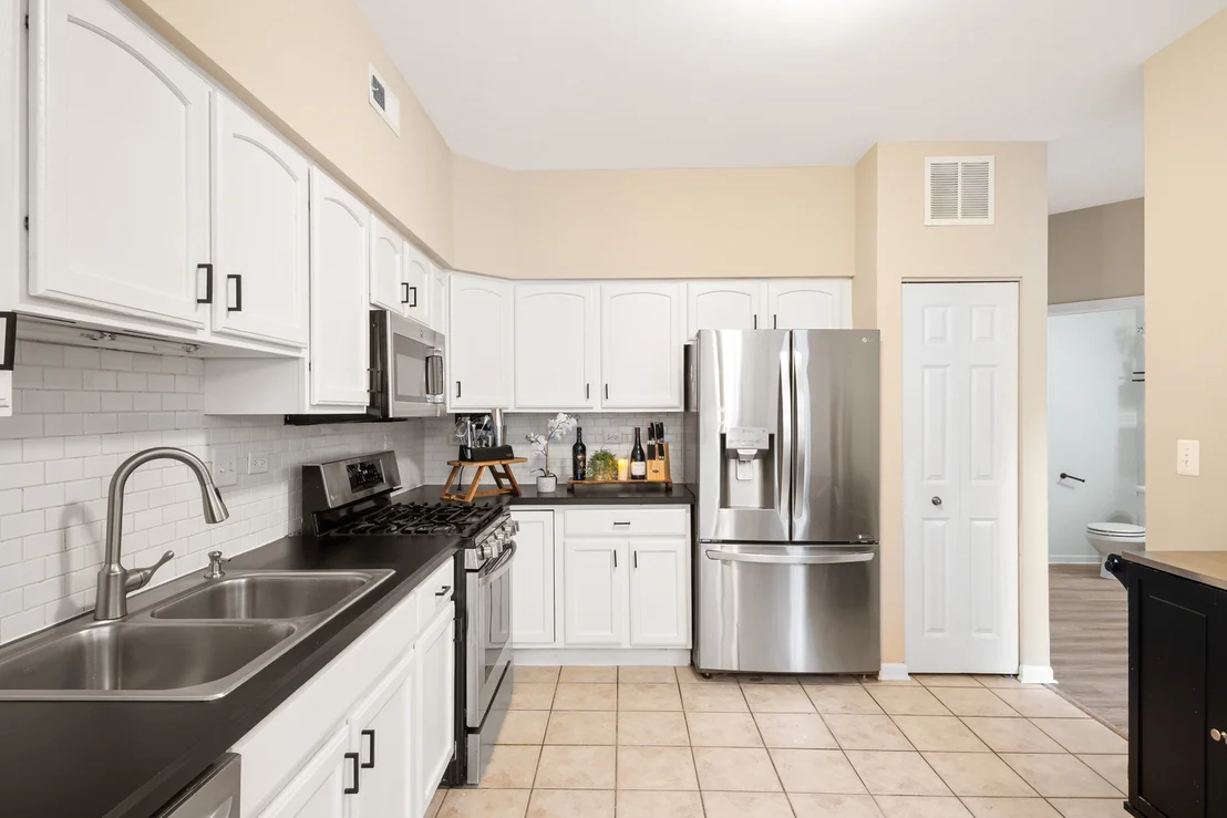 Photo of Unit 2321 at 2321 GEORGETOWN Circle