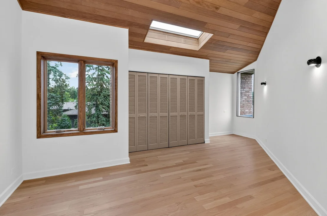Photo of 42 Royal Vale Drive