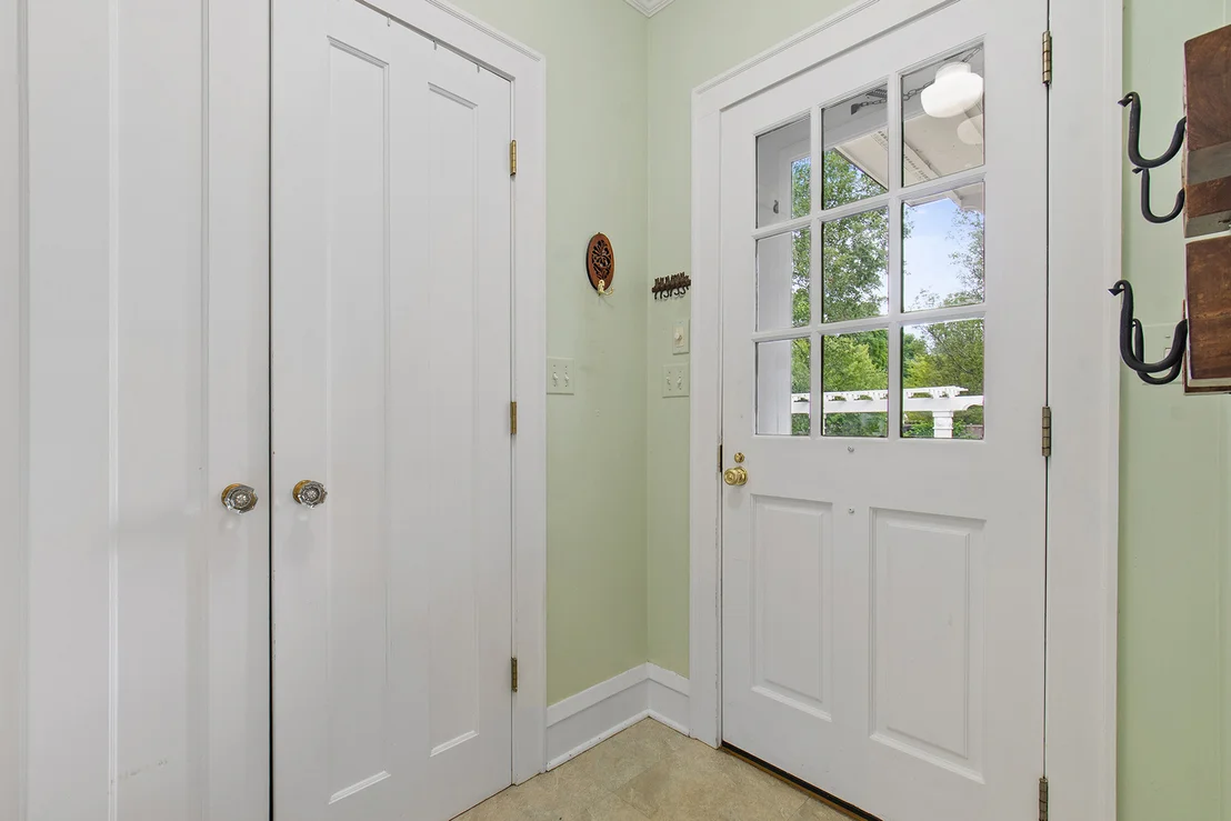 Photo of 447 Sunset Road