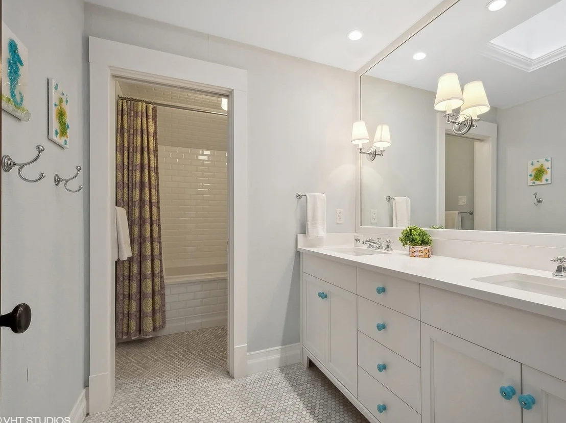 Photo of 2413 Park Place