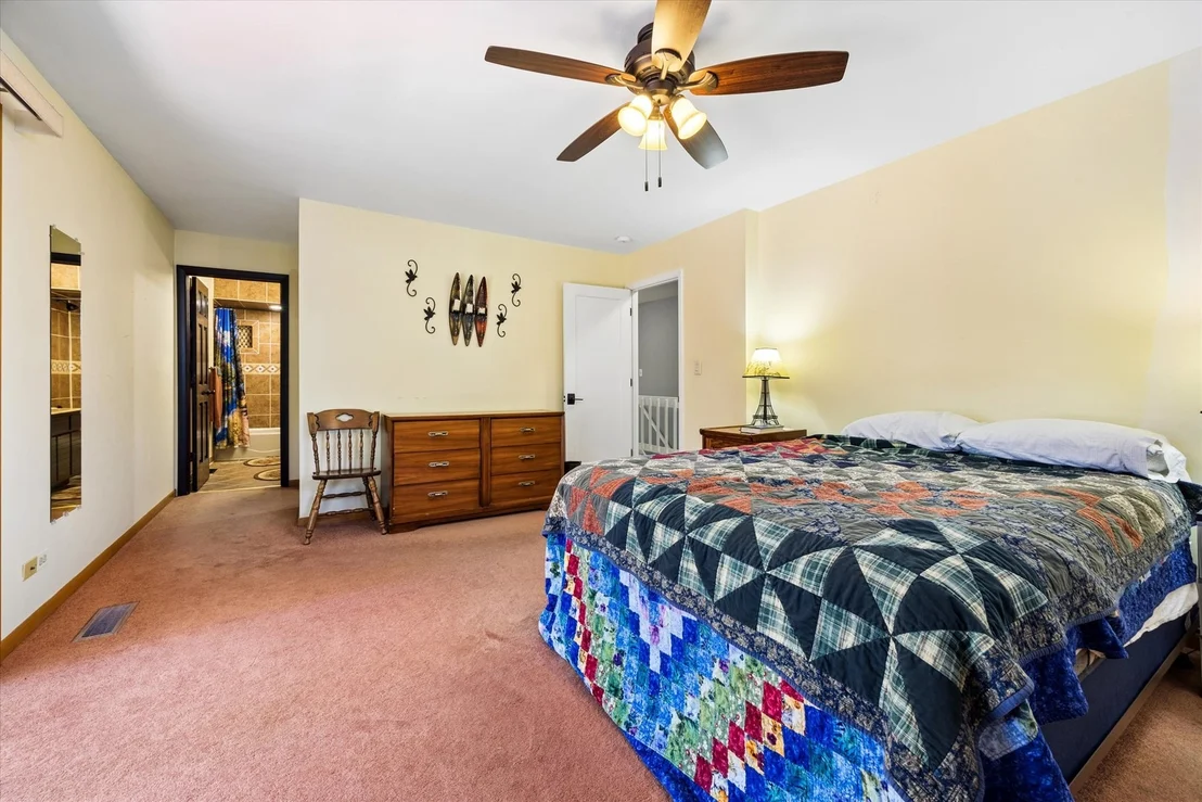 Photo of 1153 Brighton Road
