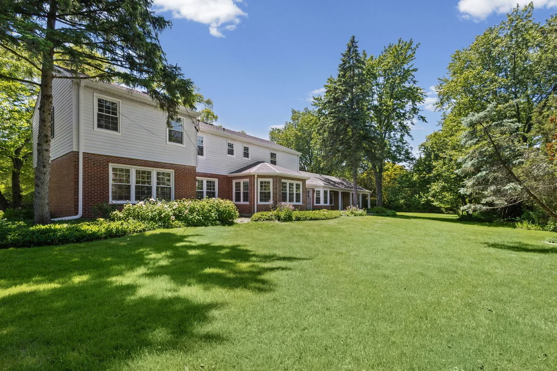 Photo of 1150 Willow Lane