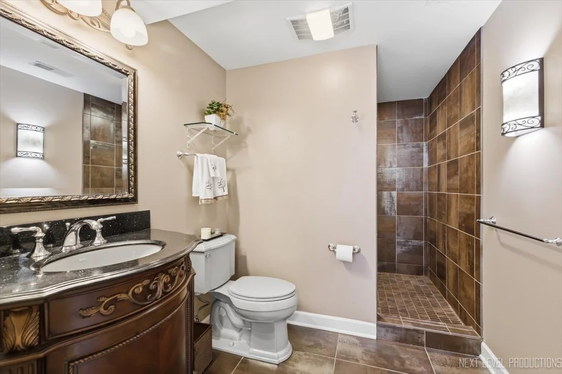 Photo of 990 Pinecrest Drive