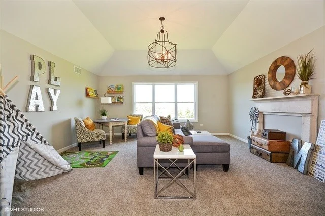 Photo of 770 Dartmouth Lane