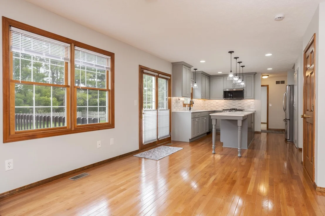 Photo of 814 Landau Lane