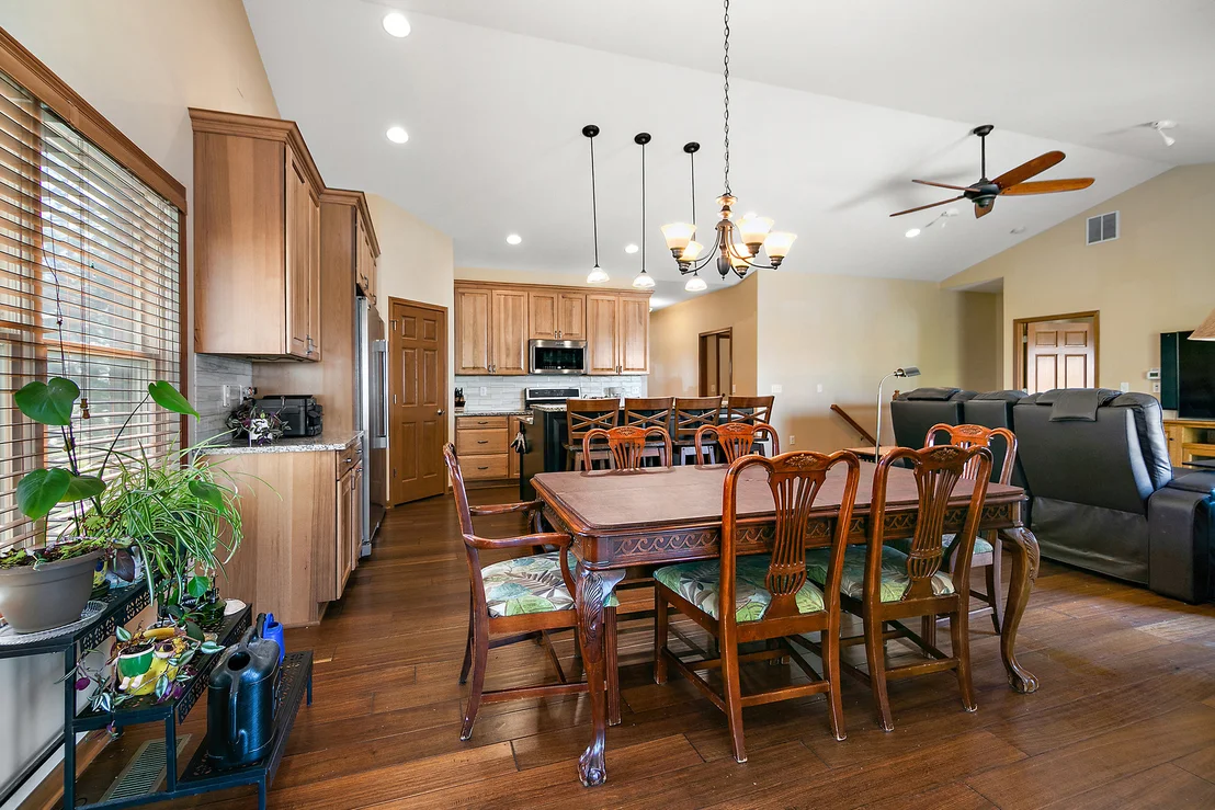 Photo of 6011 Park View Drive