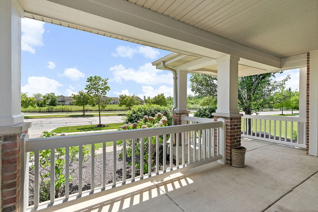 Photo of 2702 Oak Drive