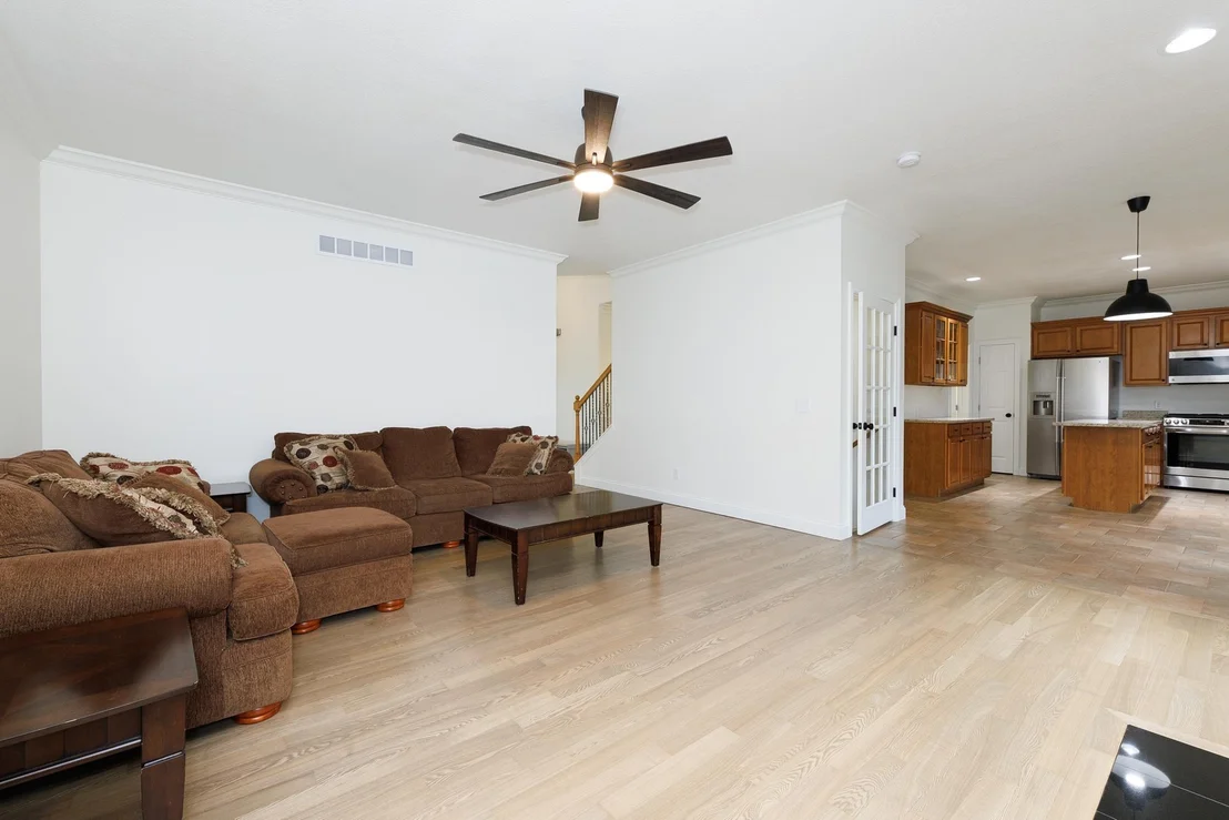 Photo of 980 Balsam Road