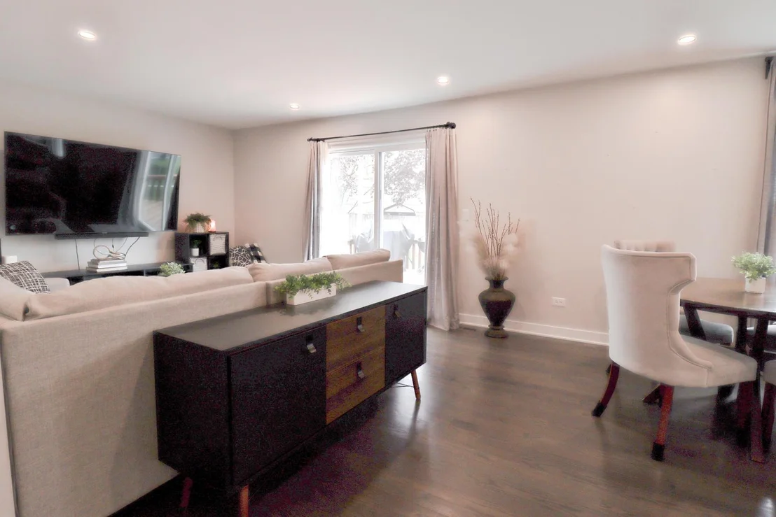 Photo of 554 Briarwood Drive