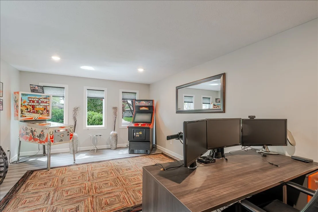 Photo of 6 Kenfield Circle