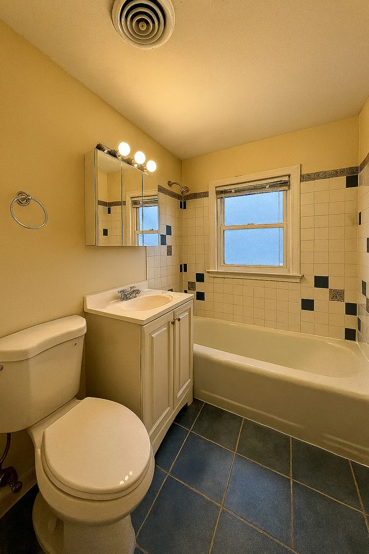 Photo of 17318 Walter Street
