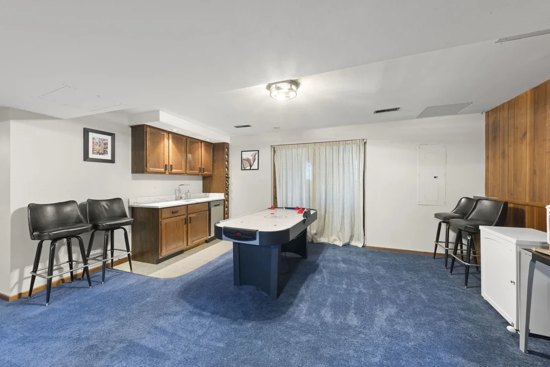 Photo of 403 W Harding Road