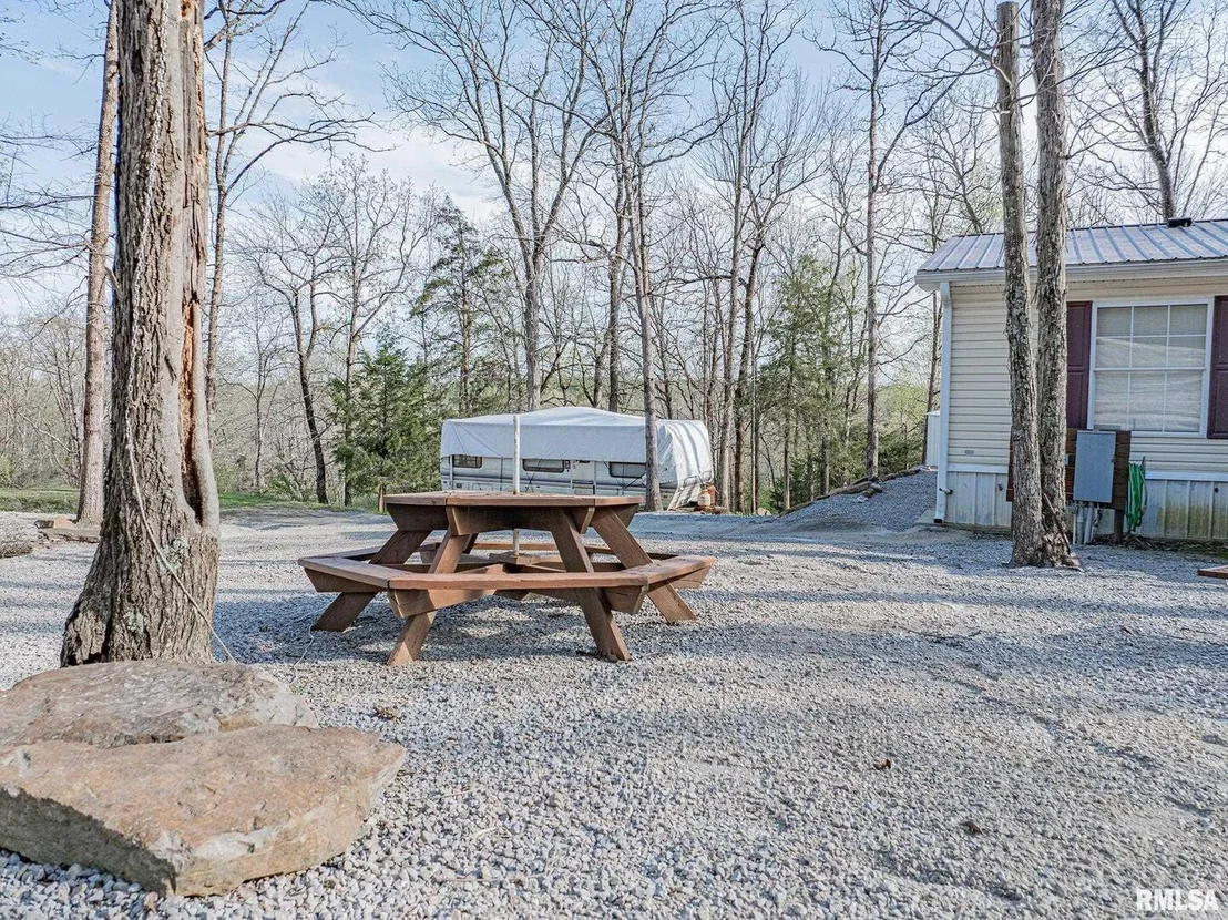 Photo of 565 Dutton Chapel Road