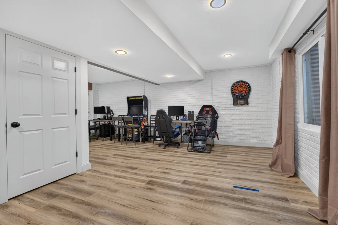 Photo of 9159 Deer Ridge Drive