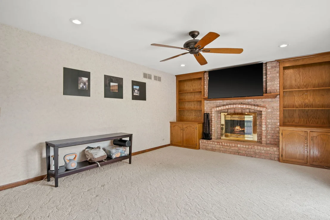 Photo of 39W118 Baert Lane