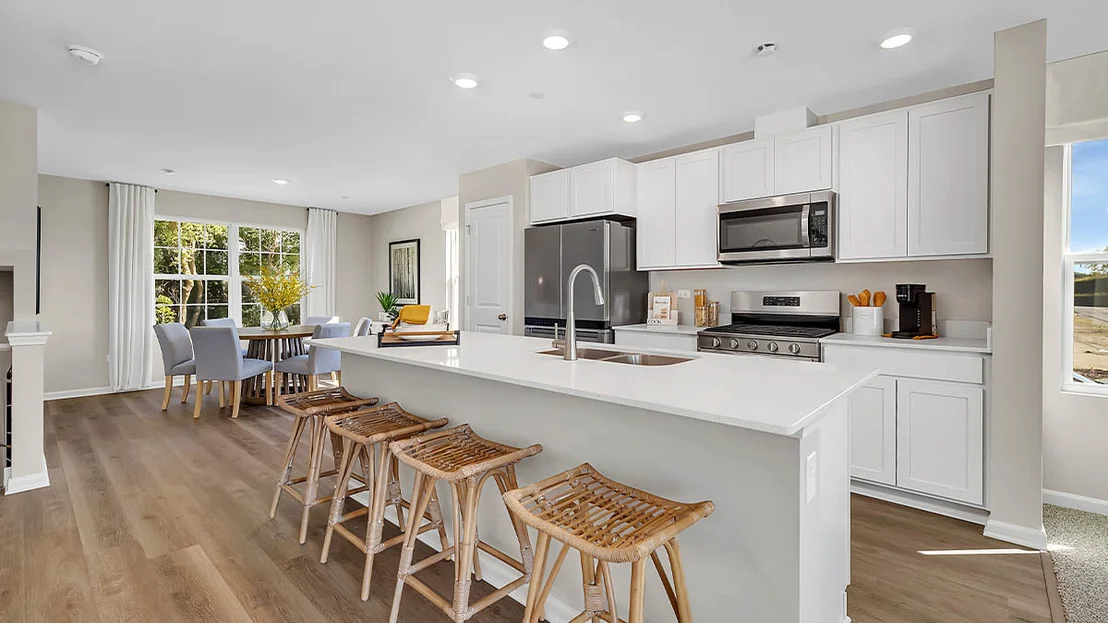 Photo of 1305 Foxglove Drive