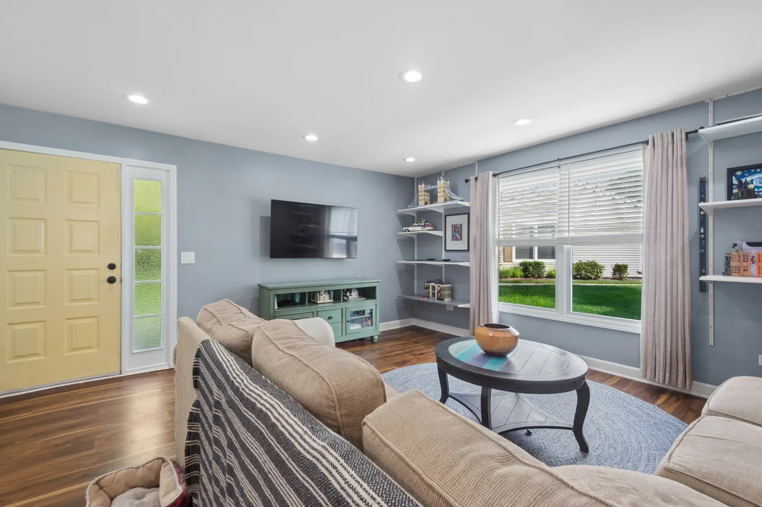 Photo of 1054 Brunswick Harbor