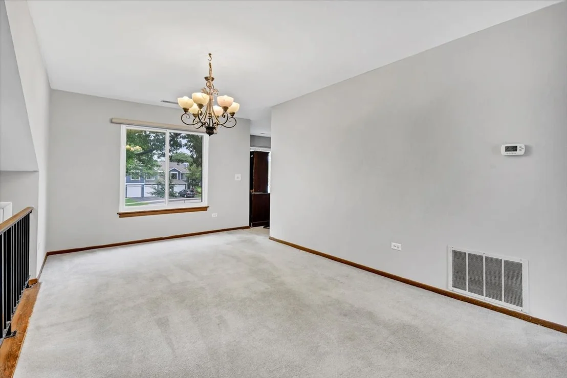 Photo of 912 MANCHESTER Circle