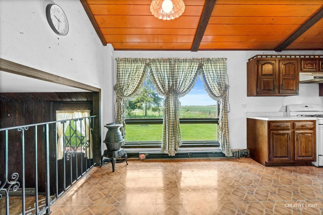 Photo of 17535 Scott Road