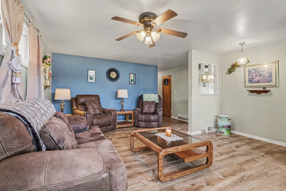 Photo of 900 Old Indian Trail