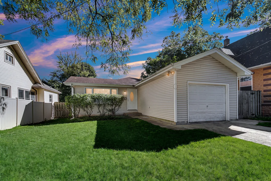 Photo of 1007 Cedar Avenue