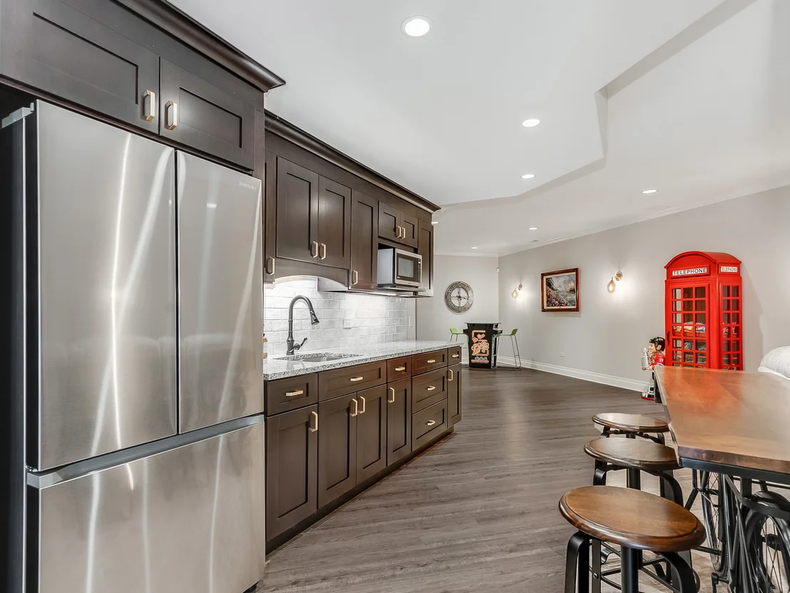 Photo of 720 Willow Road